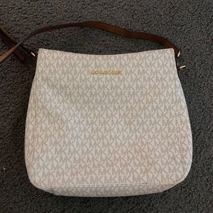 michael kors logo crossbody
